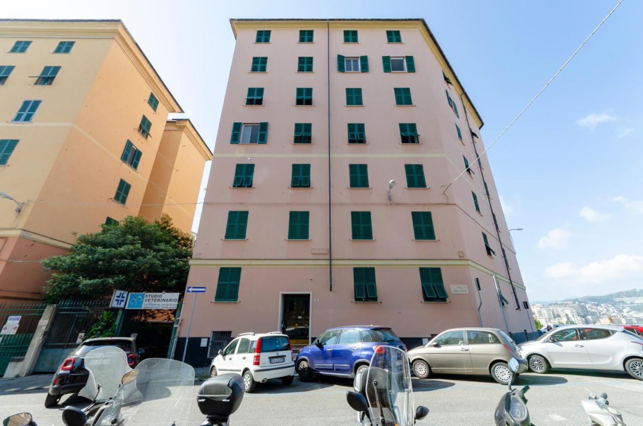 Joivy Spacious Family Apt For 4, In Carignano, Γένοβα Εξωτερικό φωτογραφία